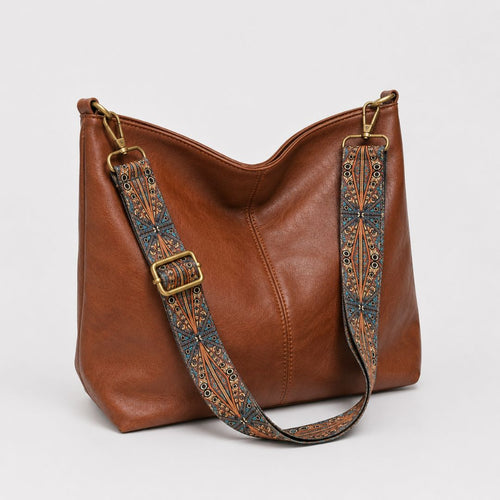 Ayra — Bolsa em Couro Com Alça Boho Chic