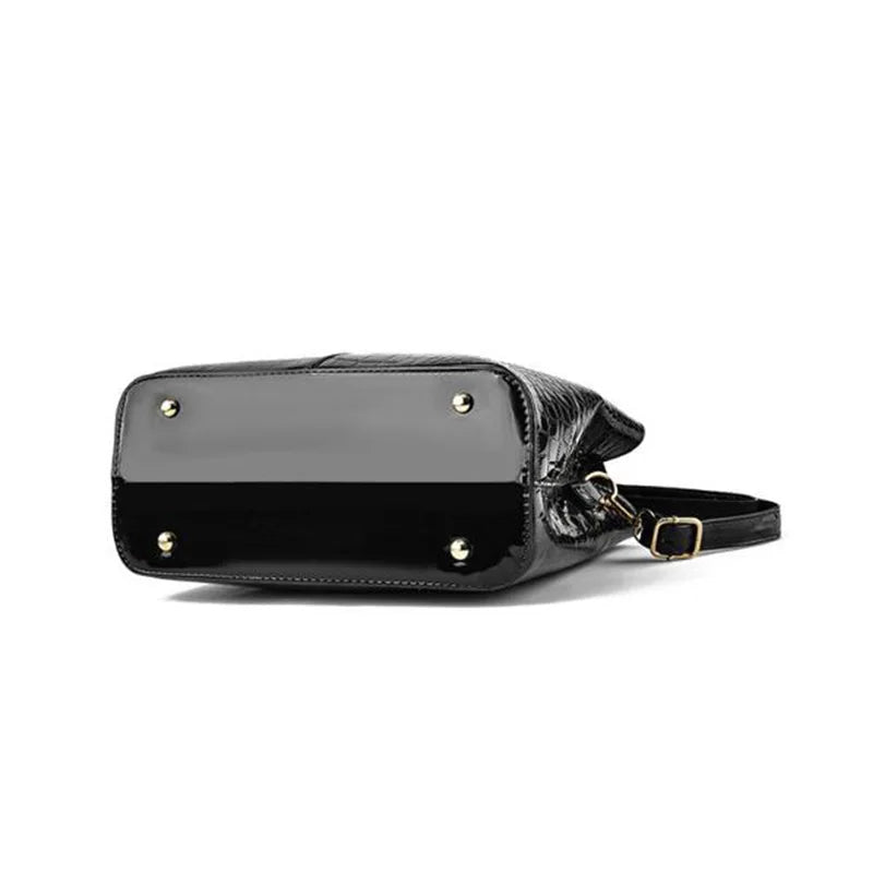 Cecília - Bolsa Tote em Couro Croco com Elegância Sofisticada