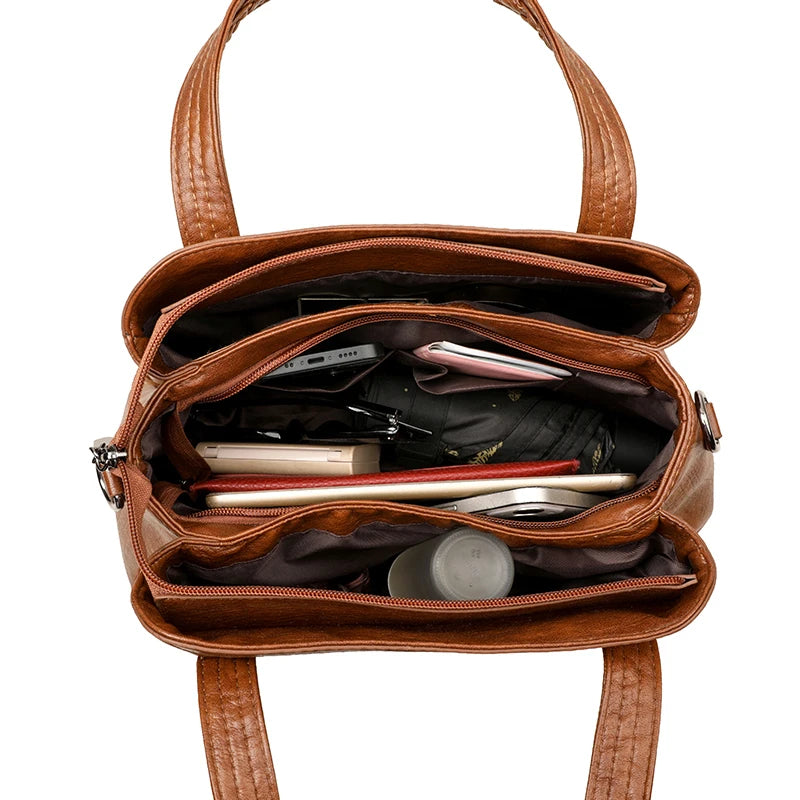 Giovanna - Bolsa em Couro com Alças Trançadas e Elegância Artesanal