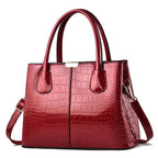 Cecília - Bolsa Tote em Couro Croco com Elegância Sofisticada