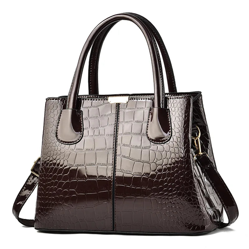 Cecília - Bolsa Tote em Couro Croco com Elegância Sofisticada