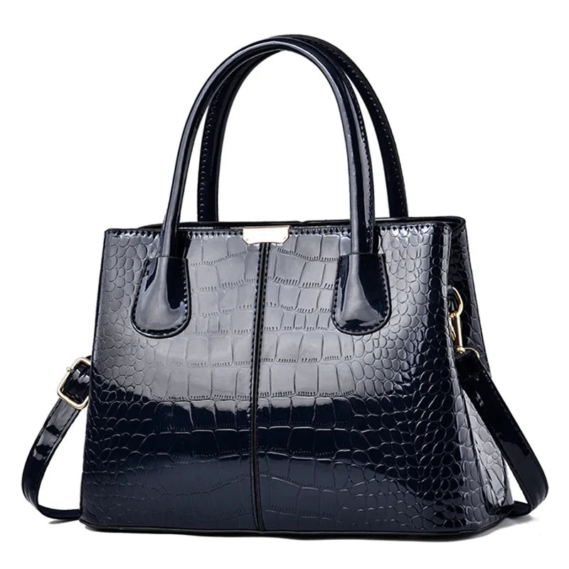 Cecília - Bolsa Tote em Couro Croco com Elegância Sofisticada